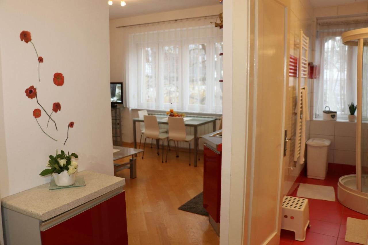 Apartment Elena 1, Zagreb City With Garage Exterior foto